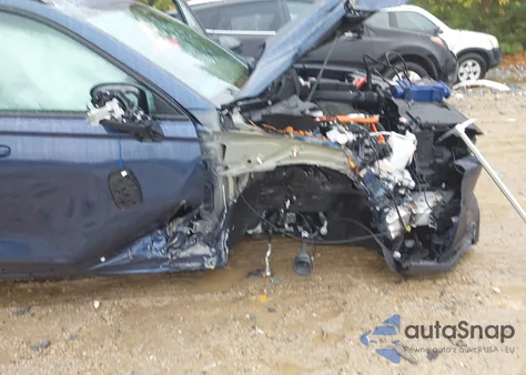 2026 Honda Cr-V Hybrid Awd Sport-L z USA, uszkodzony, nr VIN 7FARS6H80TE048459